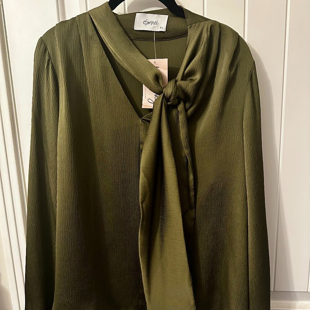 Esmaèè dark green blouse